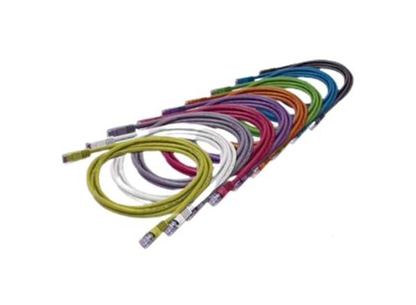 990342-005 RJ45 CAT 6 Cable, Red 5 Ft with Snagless Boots (550 MHz) UTP